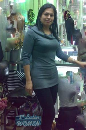 157703 - Andrea Age: 49 - Colombia