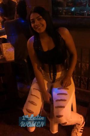 163464 - Laura Age: 29 - Colombia