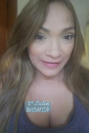 176825 - Mary Age: 56 - Colombia
