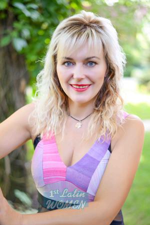 179885 - Larisa Age: 52 - Ukraine