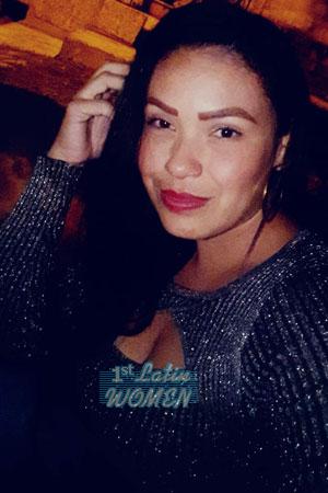 182412 - Leidi Diana Age: 38 - Colombia
