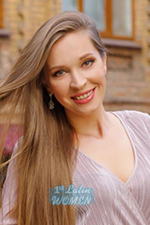 187114 - Ekaterina Age: 37 - Ukraine