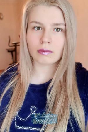 192513 - Ekaterina Age: 25 - Belarus