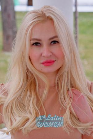 198647 - Natalia Age: 37 - Ukraine