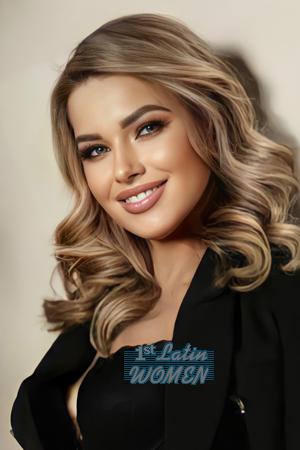 204863 - Alina Age: 28 - Ukraine