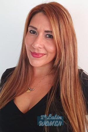 207057 - Laura Age: 45 - Colombia