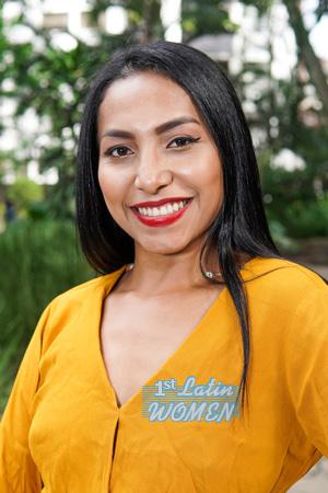 209128 - Johana Age: 28 - Colombia