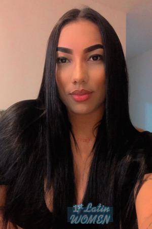 210692 - Yerlis Age: 28 - Colombia