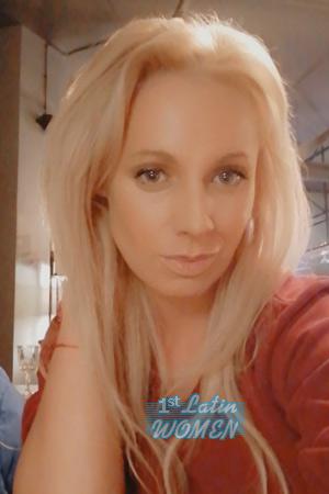 210764 - Ksenia Age: 38 - Russia