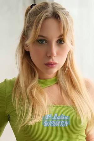 211213 - Irina Age: 24 - Ukraine