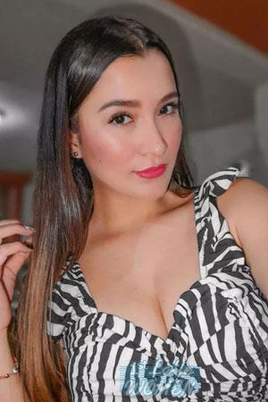 211711 - Paulina Age: 23 - Colombia