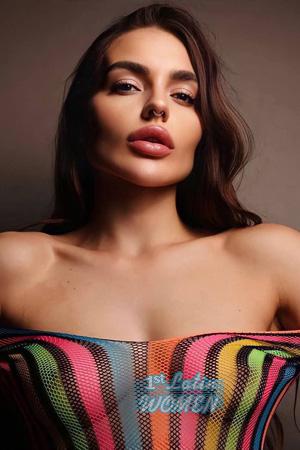 211746 - Diana Age: 23 - Ukraine