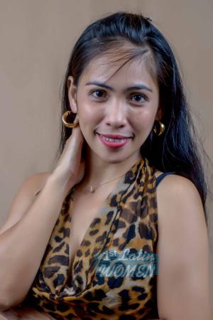 211797 - Loraine Age: 32 - Philippines
