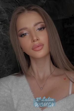 211900 - Harbiela Age: 22 - Ukraine