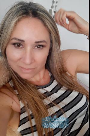 214598 - Dylana Age: 52 - Costa Rica