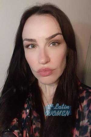 218623 - Yuliia Age: 33 - Ukraine