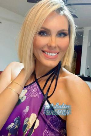 218950 - Natalya Age: 42 - Mexico