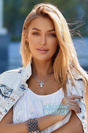 219825 - Zhanna Age: 40 - Ukraine