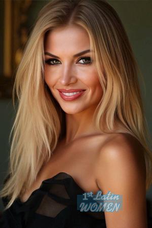 223363 - Natalia Age: 42 - Ukraine