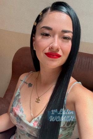 225109 - Krissia Age: 31 - Costa Rica