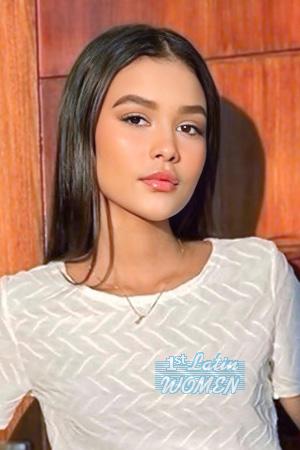 225360 - Livyhen Age: 19 - Colombia