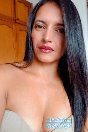 225433 - Bibiana Age: 38 - Colombia