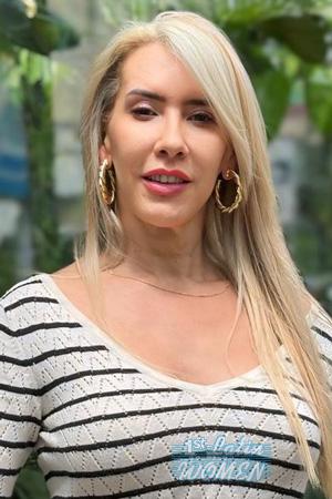 225516 - Diana Age: 56 - Colombia