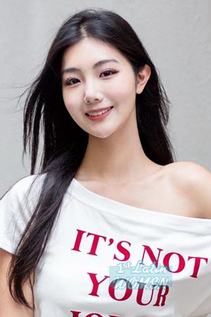 225871 - Xinyue Age: 24 - China