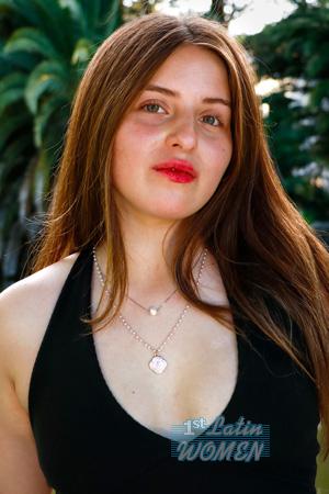 226176 - Ana Paula Age: 20 - Argentina