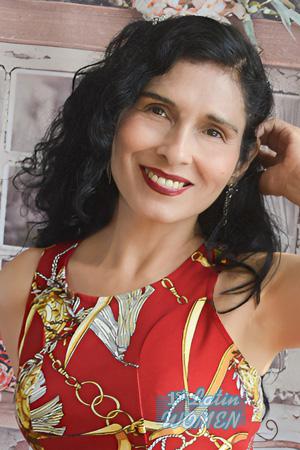 226405 - Beatriz Age: 56 - Peru