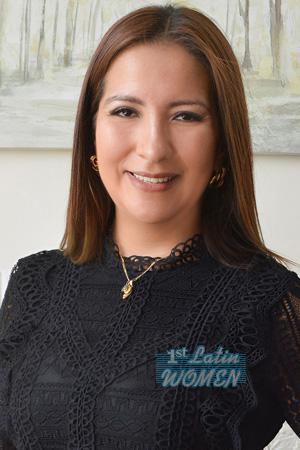 226416 - Fernanda Age: 35 - Peru