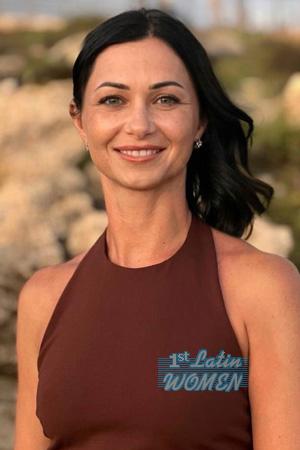227572 - Vika Age: 36 - Ukraine