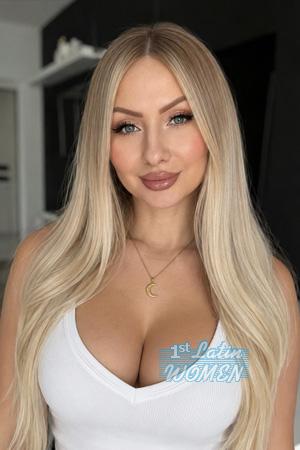 228605 - Nataliia Age: 36 - Ukraine