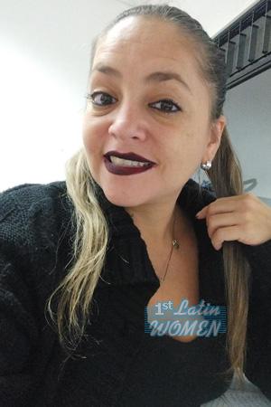 228969 - Karla Age: 40 - Costa Rica