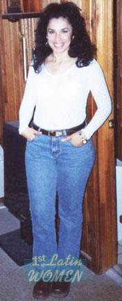 51466 - Alexandra Age: 44 - Costa Rica