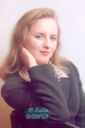 52127 - Nadezhda Age: 37 - Russia