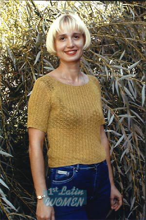 52918 - Tatiana Age: 33 - Russia