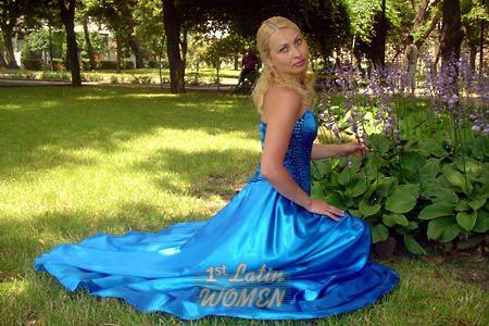 63212 - Elena Age: 37 - Ukraine