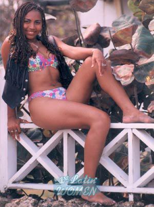 63729 - Gina Liz Age: 30 - Colombia