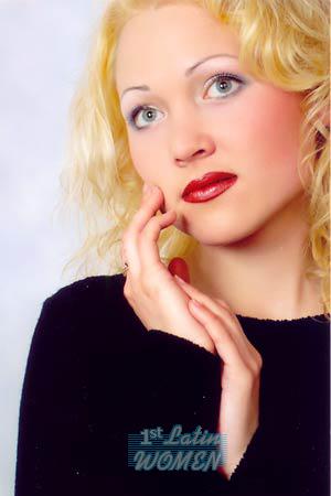 71780 - Valentina Age: 28 - Ukraine