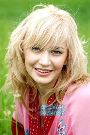 79576 - Lilia Age: 33 - Russia