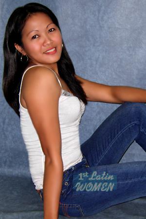 94523 - Johnievie Age: 28 - Philippines