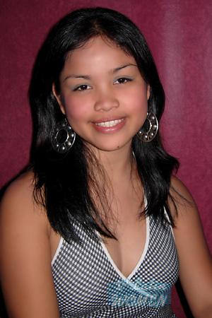 Philippines women