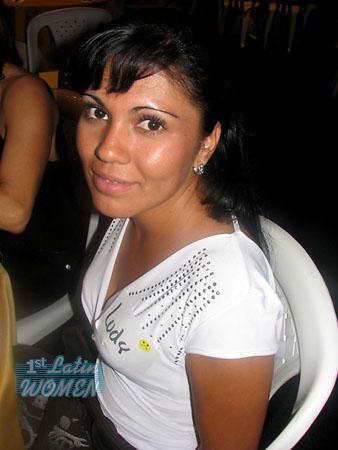latino-girls-004