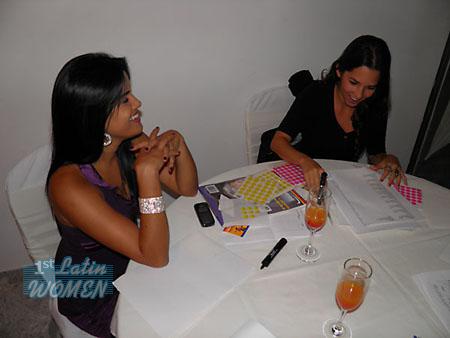 latino-girls-011