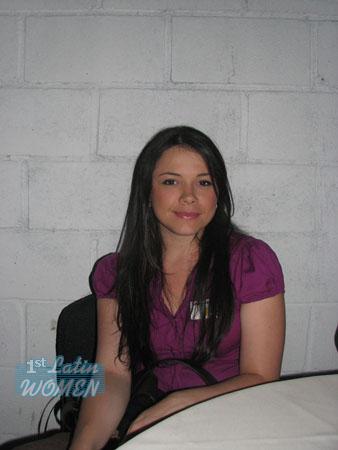 sexy-latin-women-021