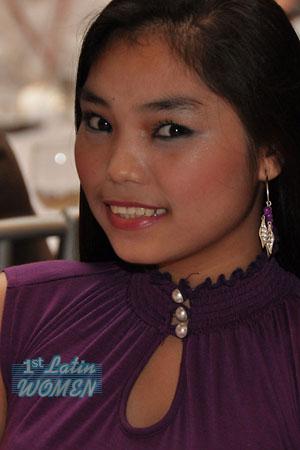filipino-women-047