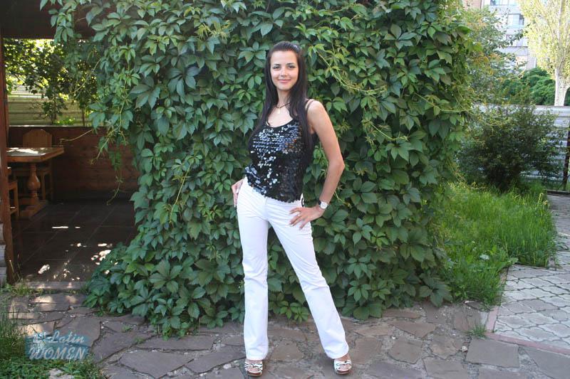 Krivoy-Rog-Women-0012
