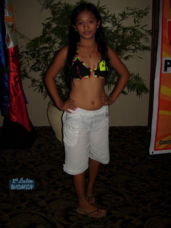 Philippine-Women-9491