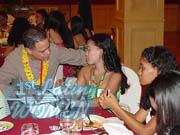 068-filipino-women